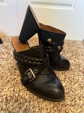 Nine West Studded Leather Mule Heels - Sz 9